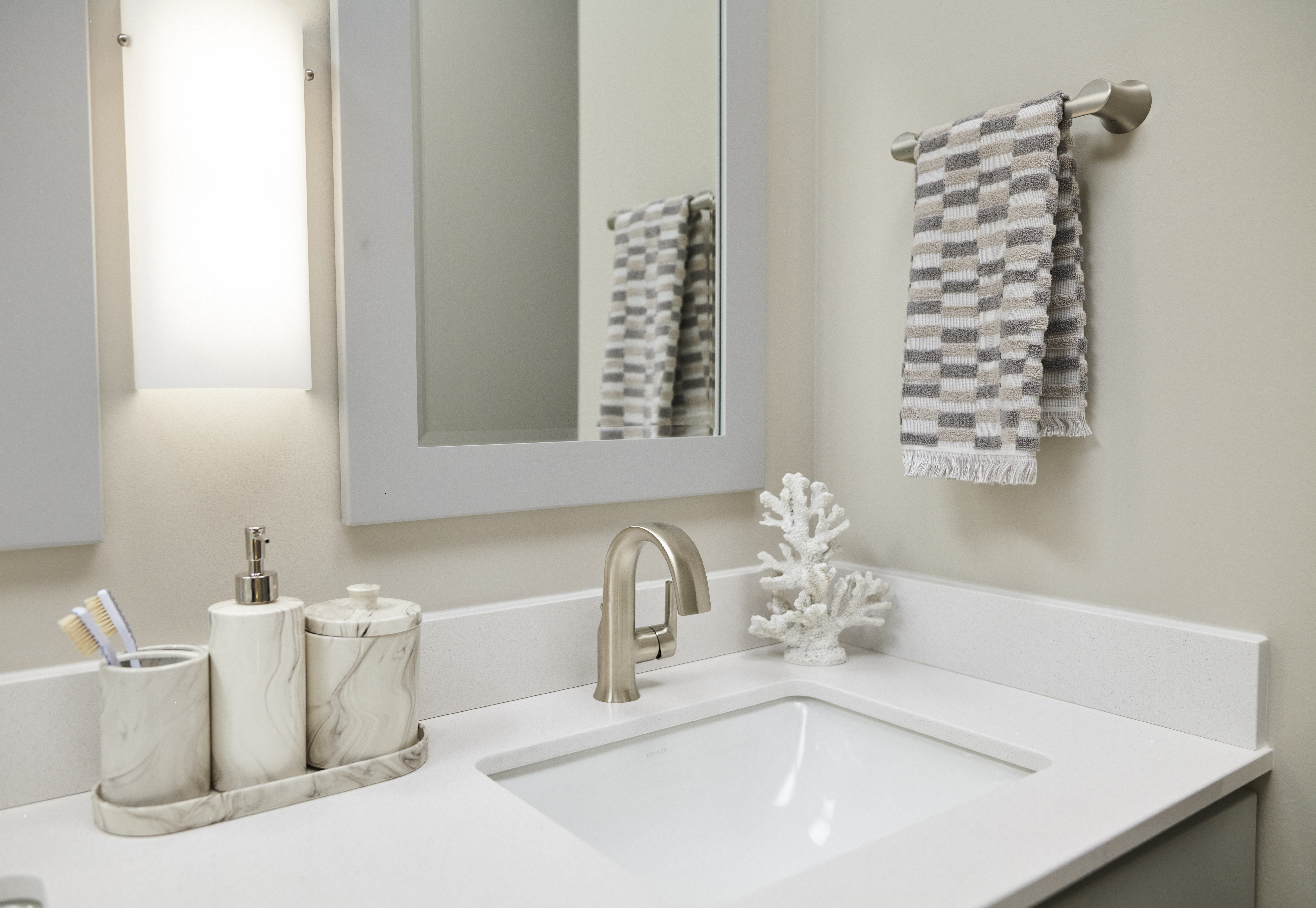 Quartz Countertop with Brushed Nickel Faucet Photo